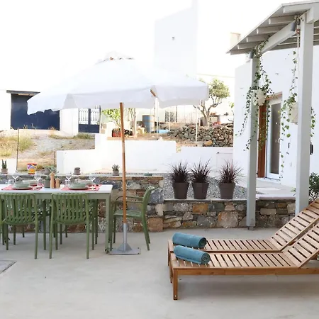 Almyra * Финикас